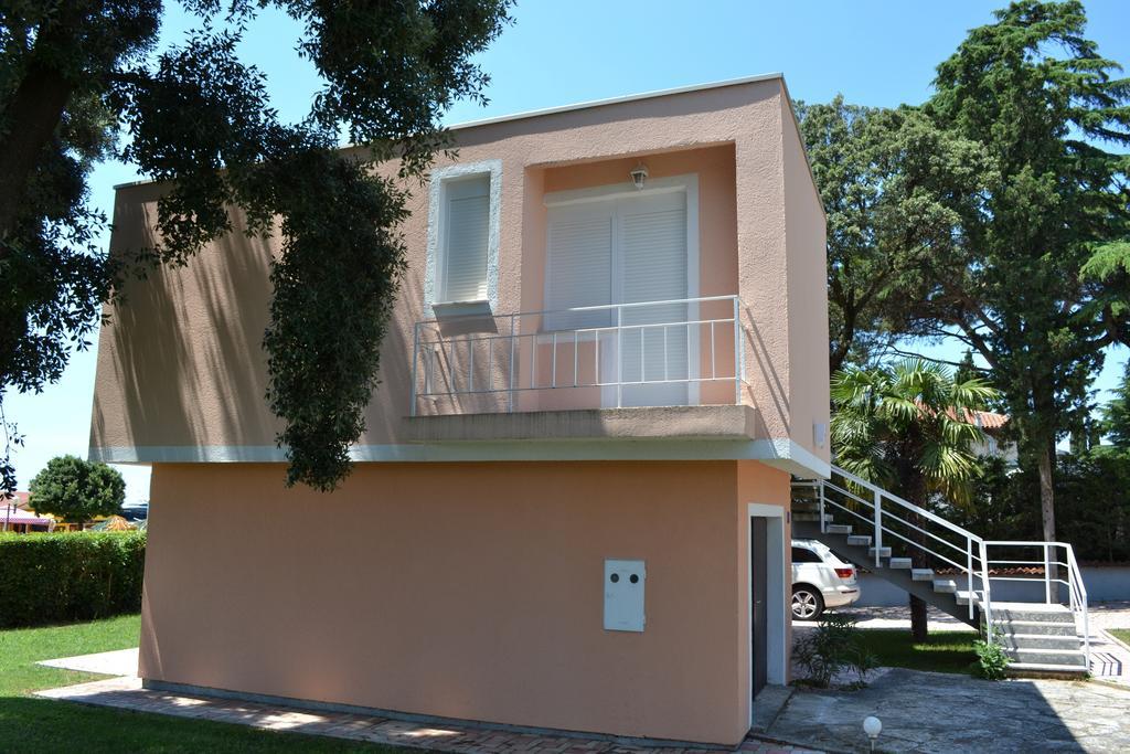 Apartments Lungomare Umag Buitenkant foto