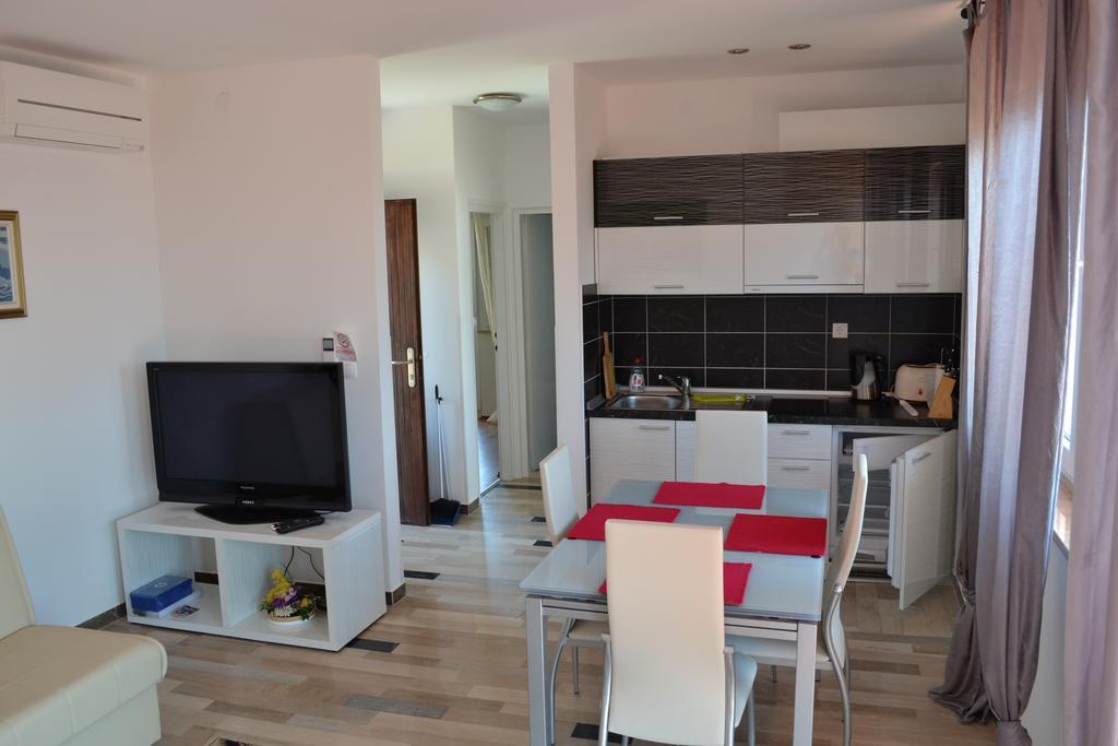 Apartments Lungomare Umag Kamer foto